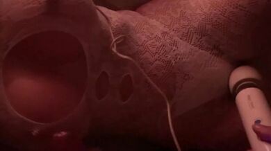 Hot latina gets my cock hard and soaks her hand with a huge cumshot