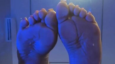 Crushed under my feet perfect esclavo mini early Latina solo dominatrix