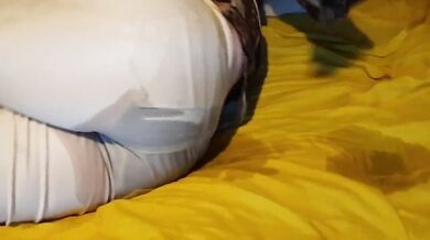 Bedwetting in white jeans gets her soaked alone and lazy