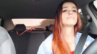 Motorista pega passageiro se masturbando no carro Uber