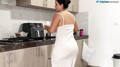 MILF stepmom POV hard fucks her husband's young wife into a creampie mess