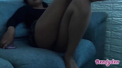Latina masturbation POV beautiful girl gets fingers destroyed while alone