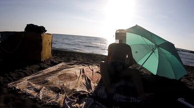 French Teacher Caught Squirted In Front Of Strangers On The Beach