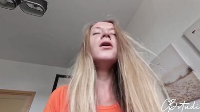 Stepdad creampie when he return home blonde slut ride tight pussy