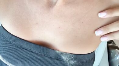Seduced my bestie’s man while he drove me home rough public creampie