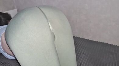 Morning fucking in leggings she loves it thick