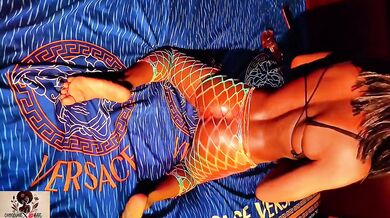 Ebony goddess twerks her bubble butt raw solo striptease cum on demand