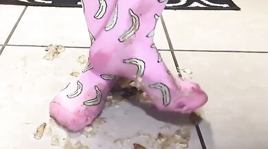 Big feet in socks squish and crush bananas while worshipping cum