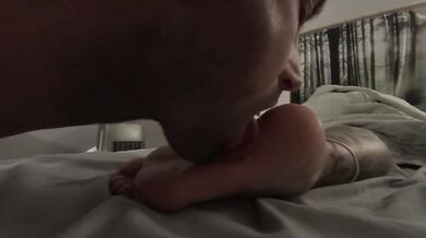 Mother in law’s wrinkled soles worshipped licking kissing worship best feet