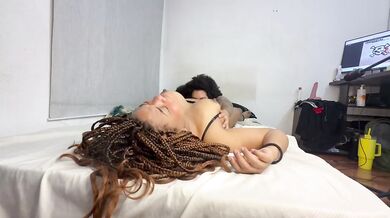How to make a SLUT cum in 4 orgasms using tongue and strap on lesbian fuck