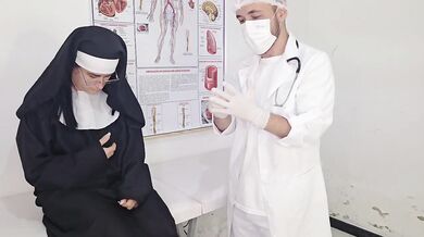 Nun’s first gynecologist exam gets throat fucked raw in hospital