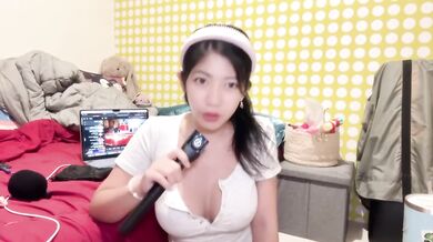 王語瞳 4K Thai Twitch Leaks Slutty Solo Show