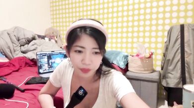 王語瞳 4K Thai Twitch Leaks Slutty Solo Show