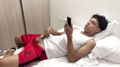 My stepson's addiction to jerking off I stopped it with my ass