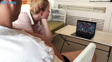 Step-sister Kitty gets creampied during Dota finals mission