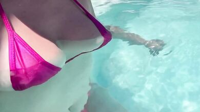 Sunday afternoon poolside with Artemisia Love big tits in micro bikini fetish