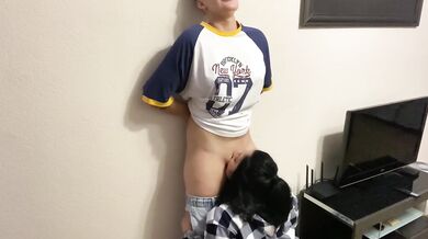 Kneeling slut destroys stepsis with rough lesbian cunnilingus face fuck
