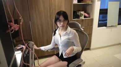 My unfaithful secretary lets me wreck her ass while her boyfriend sleeps nearby
