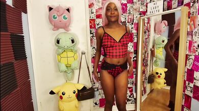 Thick ebony gamer girl LADYKAIYO shaking her phat booty in cute two-piece