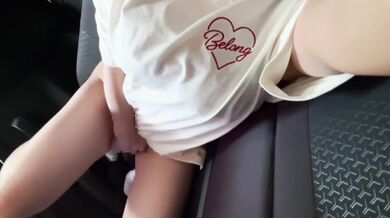 Japanese girl masturbating in car while hoping someone watches