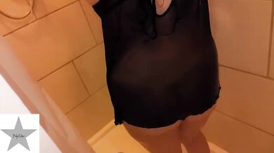 Big ass Latina 18 year old gives sloppy deep throat in the shower