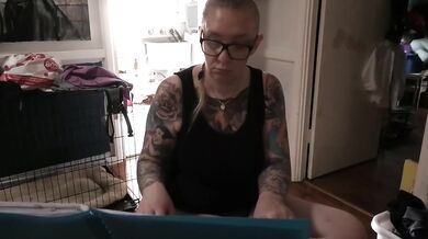 Exclusive HD Pornstar Gushing Against All Odds