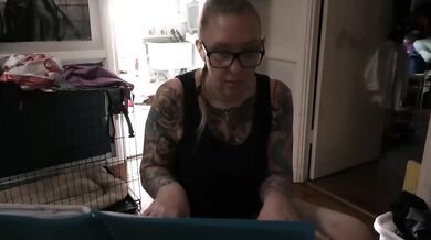 Exclusive HD Pornstar Gushing Against All Odds