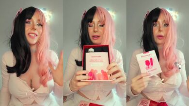 Egirl cosplay sissy fucks the big ass toy solo