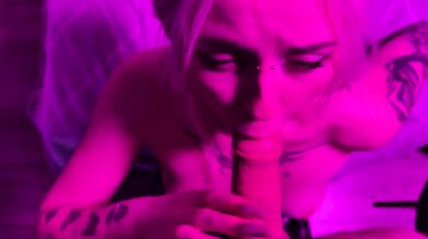 Fucked that oily ass doggy style in the twilight blonde POV raw