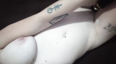 Loud moaning solo girl gets destroyed by sex toys orgasm