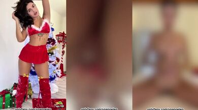 Hot beauty teases and jerks off while staring at the camera