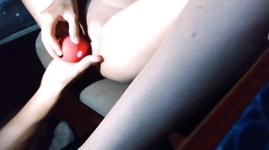Pinay Wife Gushing loud from Rose Vibrator while Boyfriend Fingers and Eats her tight pussy
