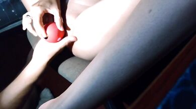 Pinay Wife Gushing loud from Rose Vibrator while Boyfriend Fingers and Eats her tight pussy