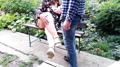 Stepmom stuffs her thick thighs with cum while flashing in the park