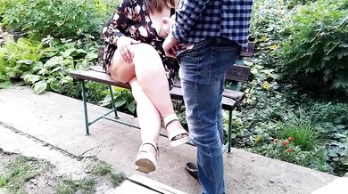 Stepmom stuffs her thick thighs with cum while flashing in the park
