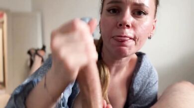 Raw Russian MILF Slams Her Sloppy Blowjob You Won’t Survive