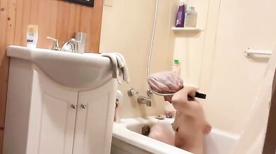 So hot today then shower drenching her tight teen body
