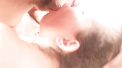 Ami cuñada le encanta mamar mi polla latina creampie gemidos