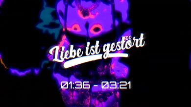 German DJ destroys her on the dancefloor bouncing techno freakshow