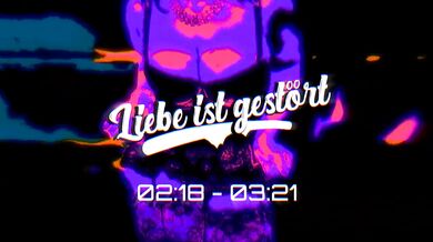 German DJ destroys her on the dancefloor bouncing techno freakshow