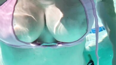 Underwater Bikini Big Boobs Italian Milf Fetish Wet Tits