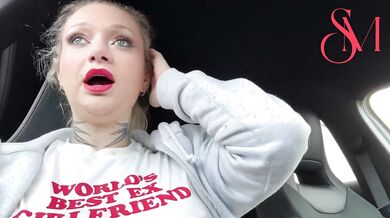 Blonde Tattooed Brit Gets Filthy in Parked Car Solo