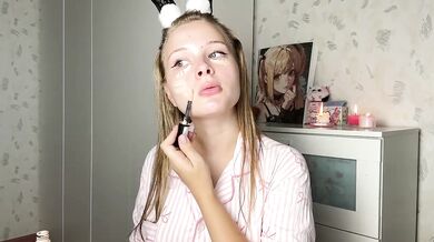 Kitty GRWM Slays Screen Share Safe