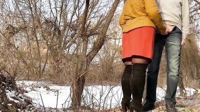 Stepmom’s fat ass gushes public pee for me in nylon boots