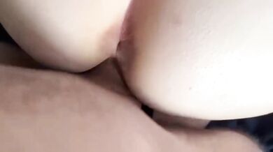 Sweet teen perfect pussy destroyed by horny stepsister close up fuck