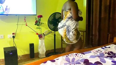 She sneaked out in leopard print with that fat ass stuffed full of BBC
