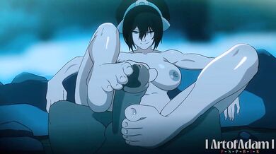 Feet worshipping Toph's big ass in a relaxing bath