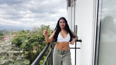 POV Latina big ass babe takes deep cum bath from her photographer