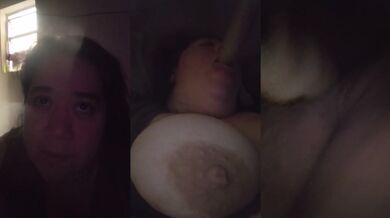 Una rica masturbacion con consolador hasta el orgasmo femenino