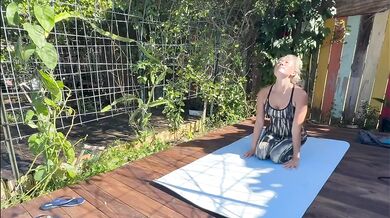Asian milf amateur wife creampie hardcore backyard fucking real orgasm teaser
